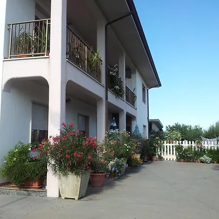 La Casa Di Angelica 阿布鲁齐的罗塞托